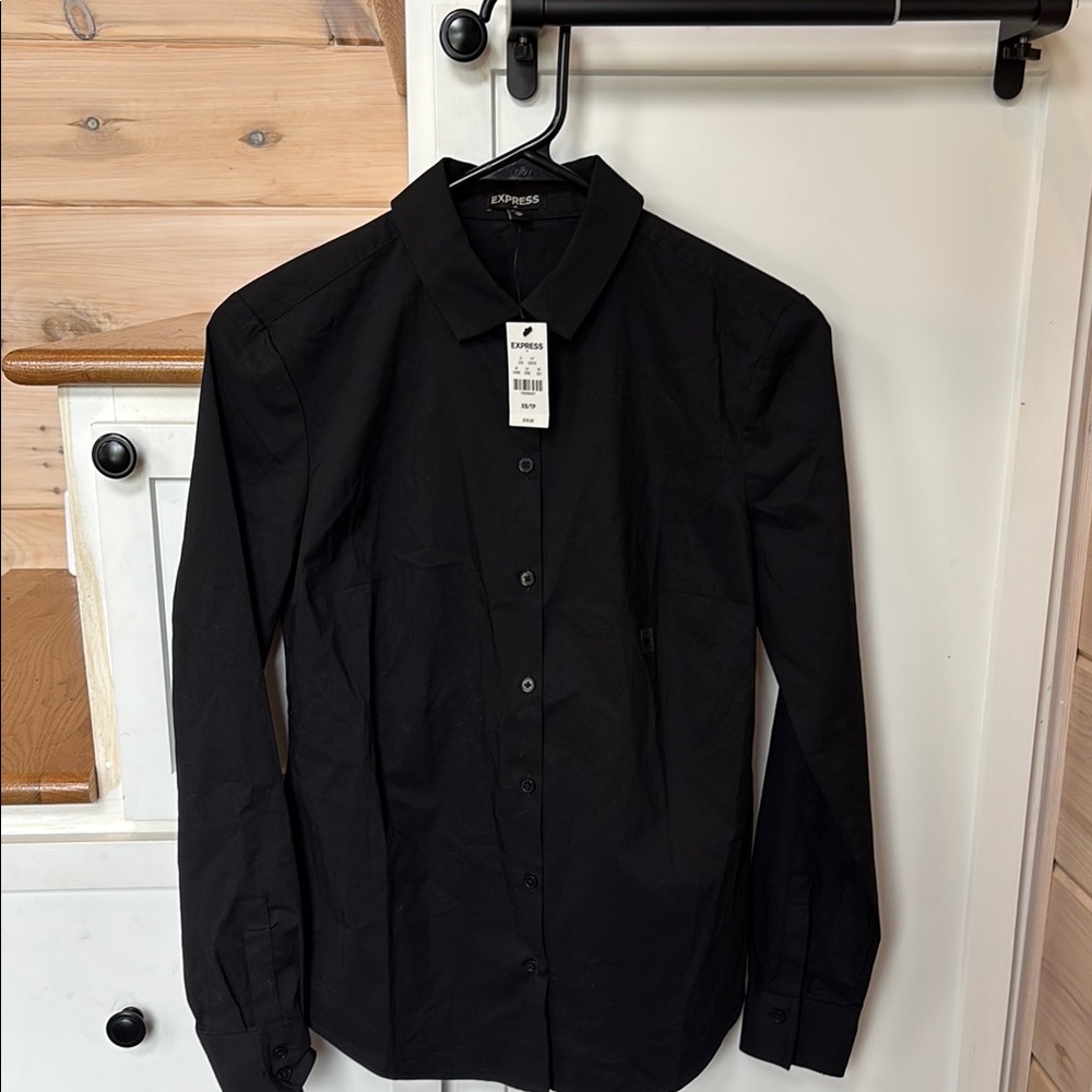 Express Factory Outlet Classic Black Button Down Shirt